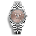 Montre Seiko Mod Arabic Dial Rose équipée du mouvement automatique Seiko NH35 avec un cadran rose à chiffres arabes et bracelet et boitier en acier inoxydable