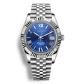 Montre Seiko Mod Datejust Chiffres Romains avec cadran bleu, affichage de la date, bracelet jubilé et boîtier en acier inoxydable équipée du mouvement automatique Seiko NH35