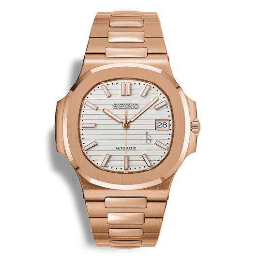 Montre Seiko Mod Nautilus Or Rose avec cadran blanc, mouvement NH35, fond transparent et finition acier poli.
