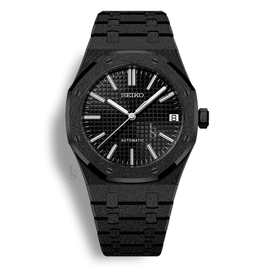Montre SeikoMod Royal Oak Frosted Metal Noir cadran noir avec finition métal givré et mouvement automatique Seiko